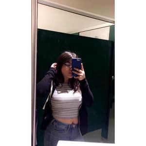 Meet your Posher, Gisselle